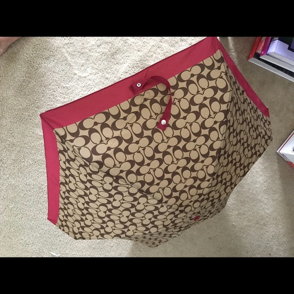 NWT Coach mini umbrella - Picture 4 of 6